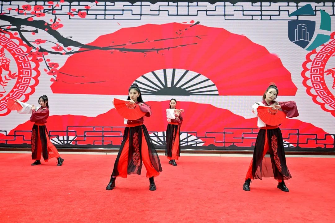 1708327243199710.jpg 1708327243199710.jpg